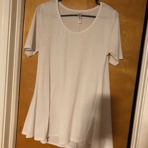 White Lularoe Perfect T